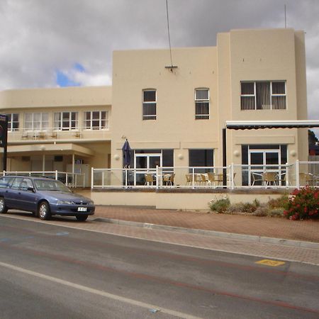 Happy Backpacker Hostel Penguin Exterior foto