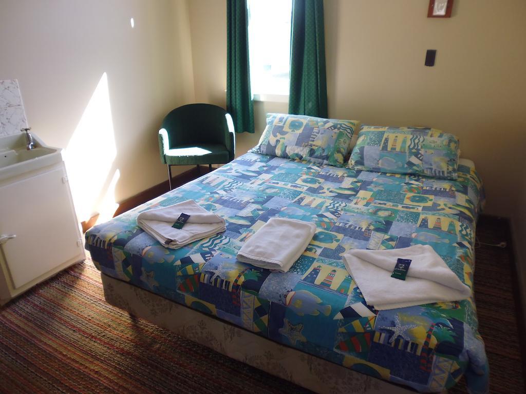 Happy Backpacker Hostel Penguin Cameră foto